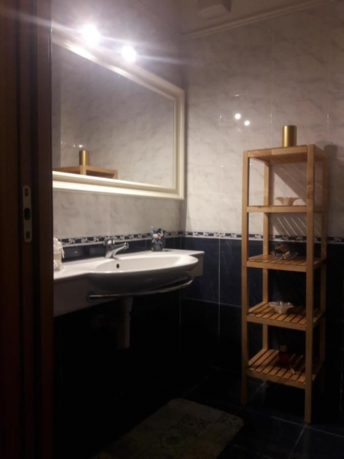 Casa Di Luca Apartment *